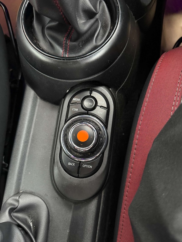 Used MINI Hatch 2018 for sale - 76277611: Photo 31