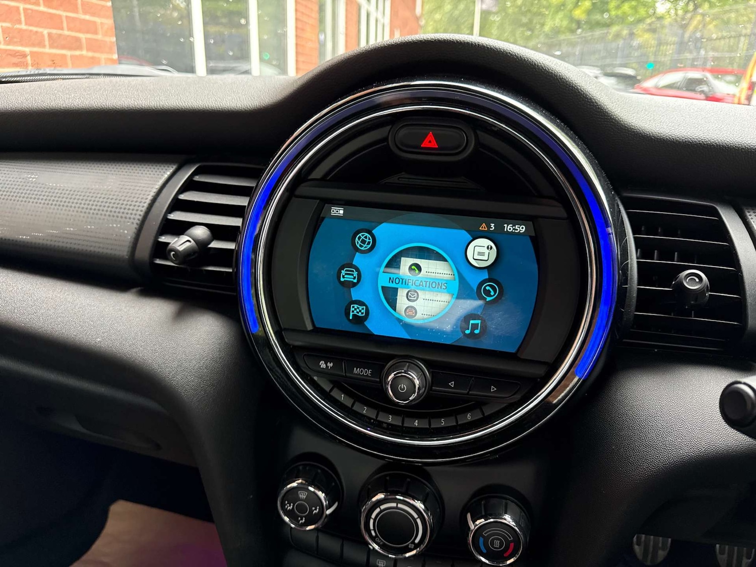 Used MINI Hatch 2018 for sale - 76277611: Photo 34