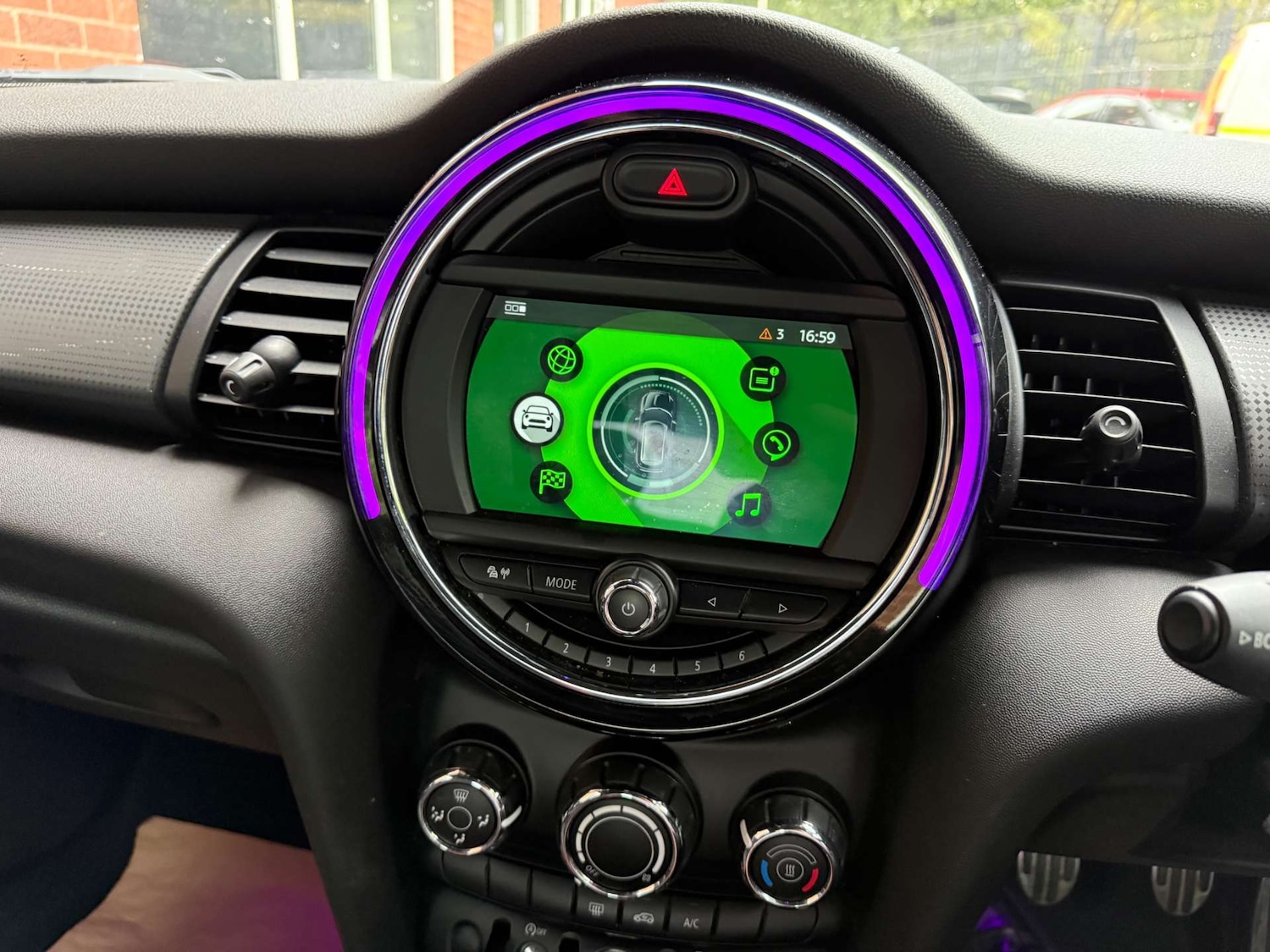 Used MINI Hatch 2018 for sale - 76277611: Photo 36