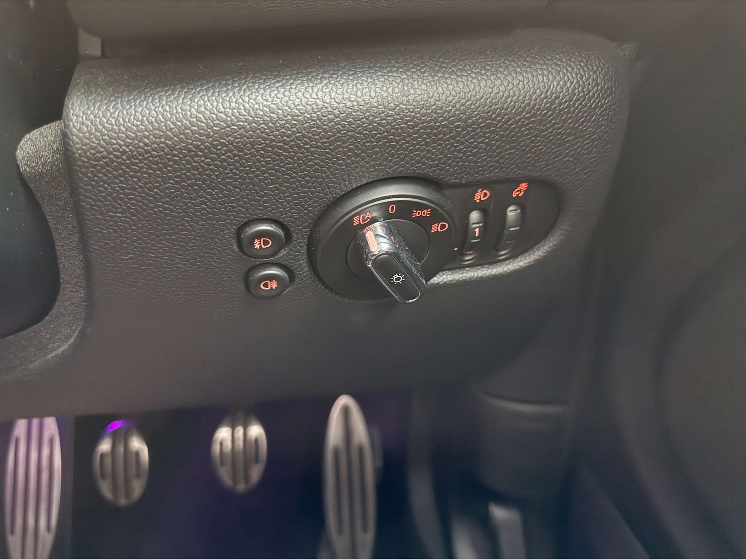 Used MINI Hatch 2018 for sale - 76277611: Photo 43