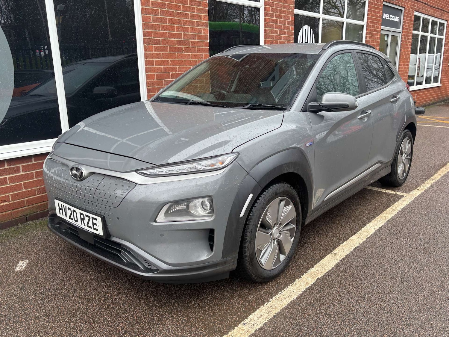 Used Hyundai KONA 2020 for sale - 77567776: Photo 4