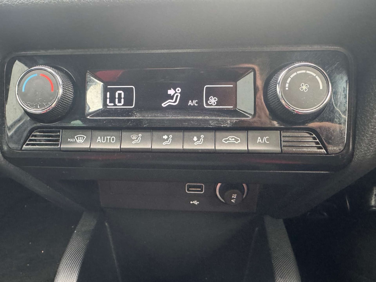 Used Skoda Fabia 2019 for sale - 77096060: Photo 38