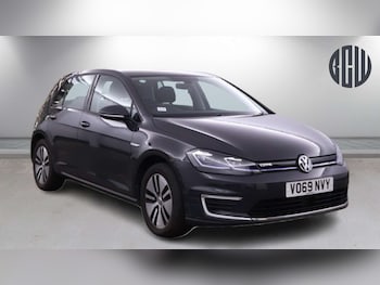 Used Volkswagen Golf 2019 for sale - 78647186: Photo