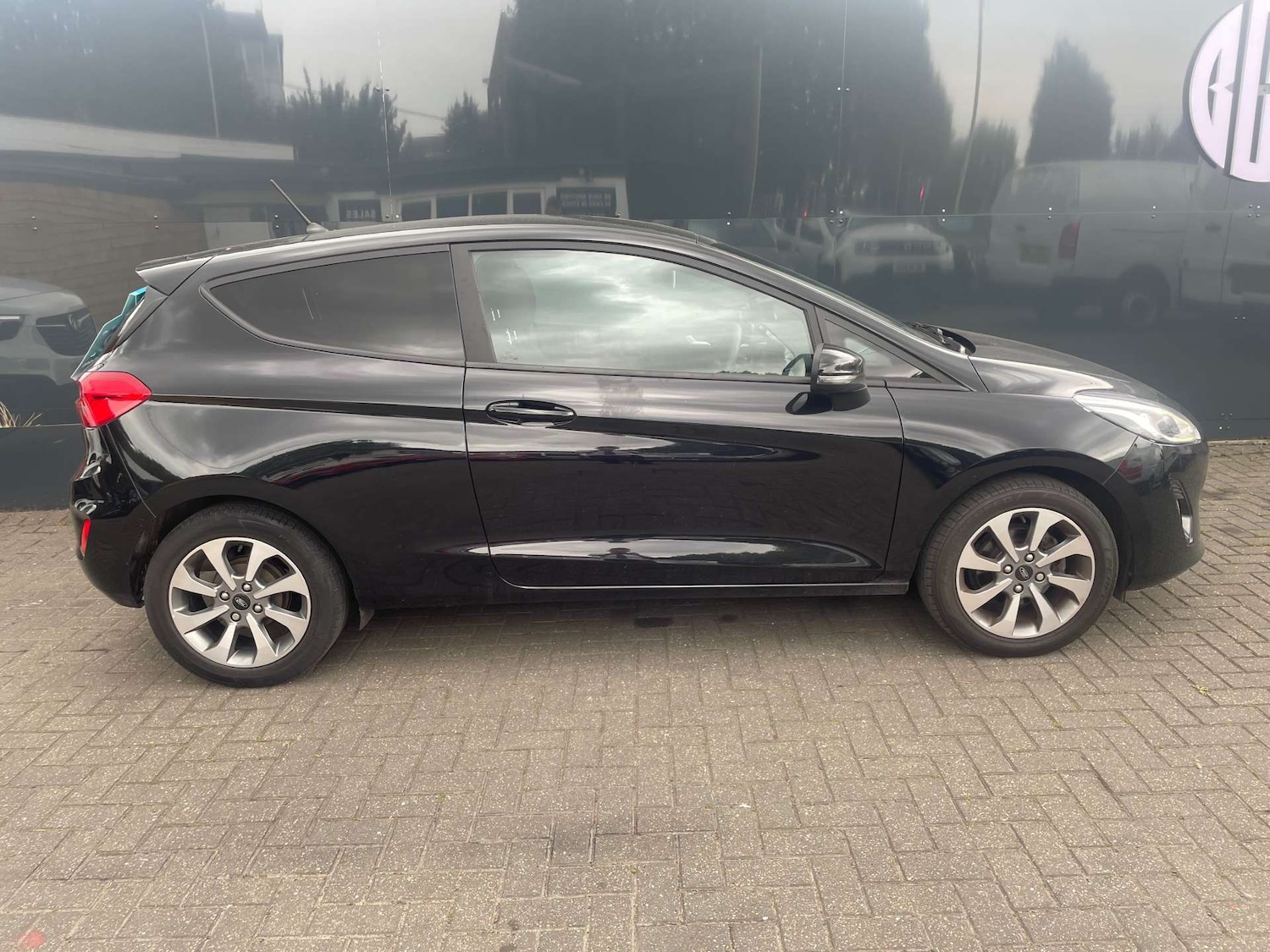 Used Ford Fiesta 2019 for sale - 76132396: Photo 20