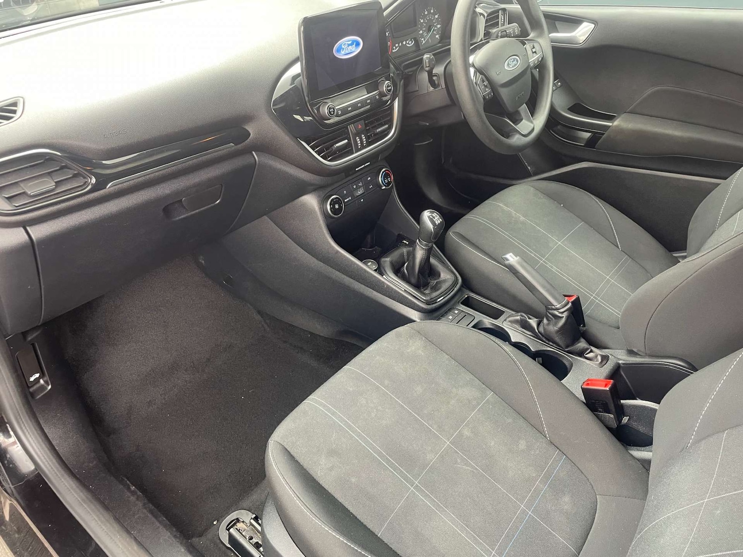 Used Ford Fiesta 2019 for sale - 76132396: Photo 26