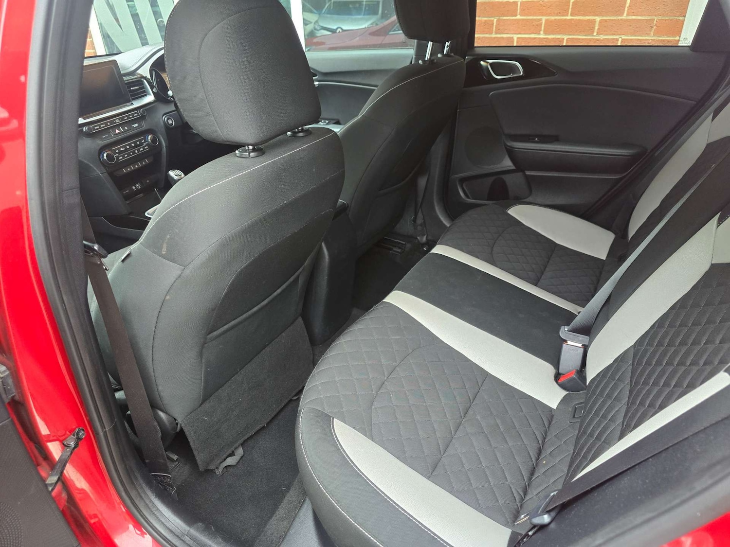 Used Kia Ceed 2019 for sale - 76184930: Photo 31