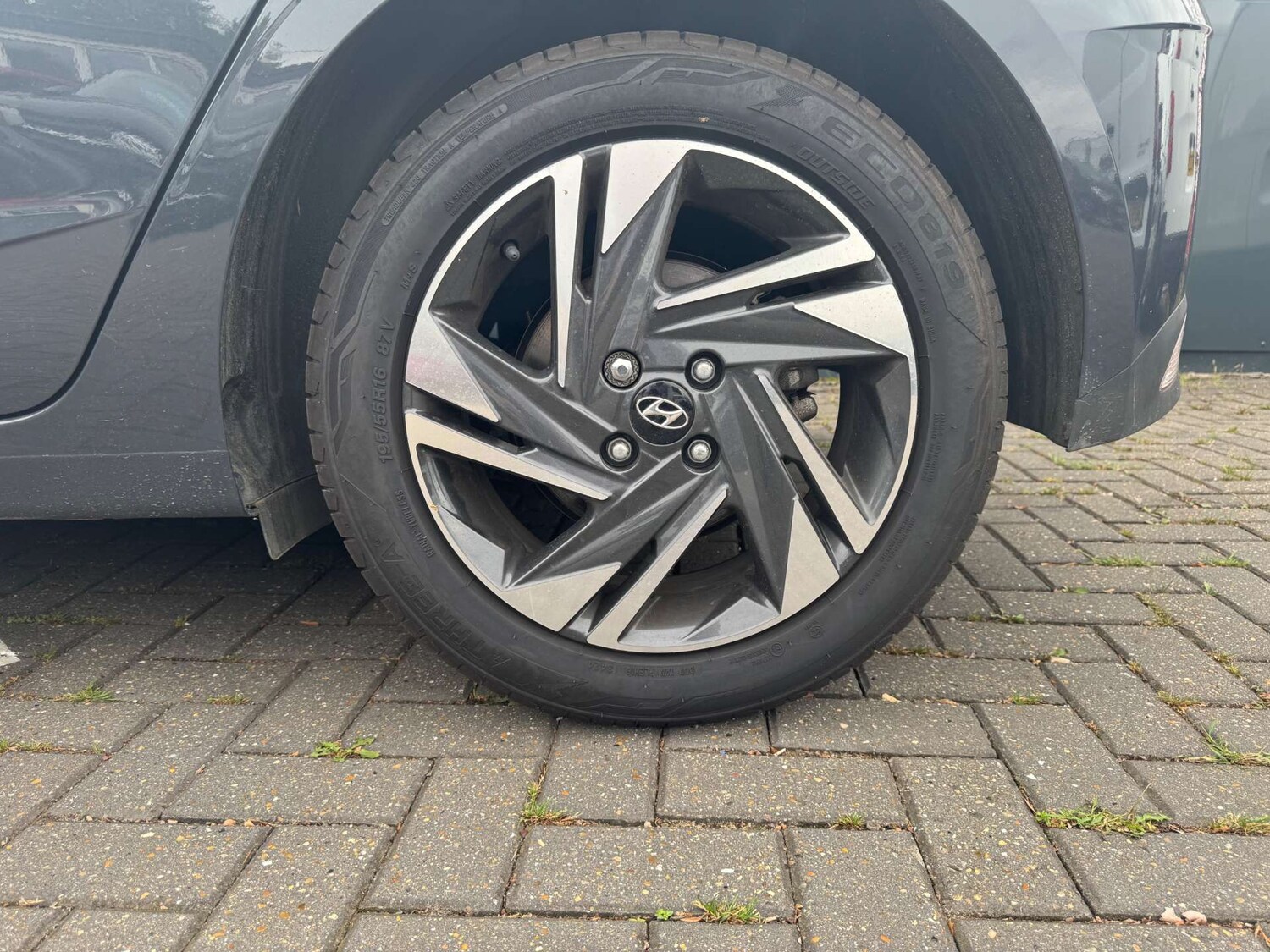 Vehicle 25