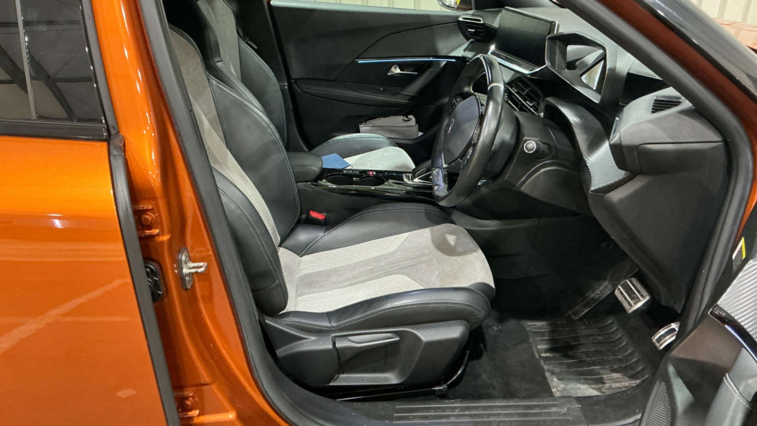 Used Peugeot 2008 2021 for sale - 77026744: Photo 9