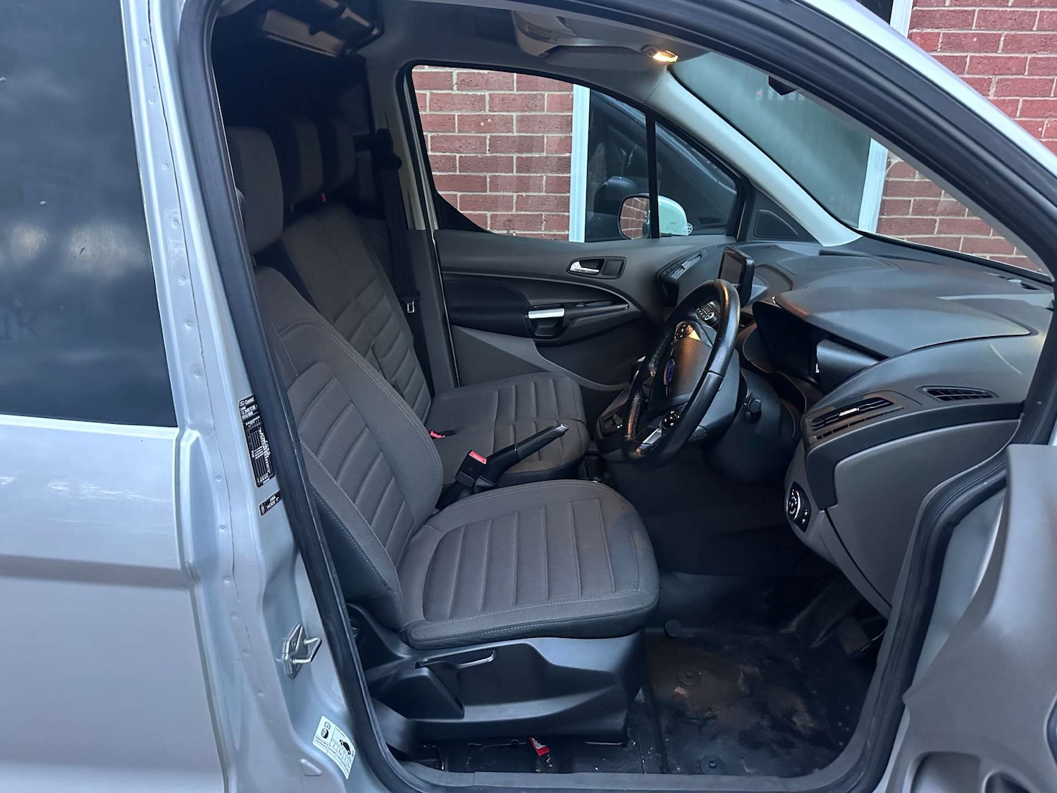 Used Ford Transit Connect 2019 for sale - 76281761: Photo 15