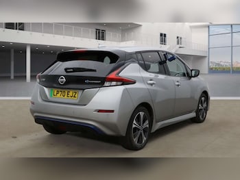 Used Nissan Leaf 2021 for sale - 75963315: Photo