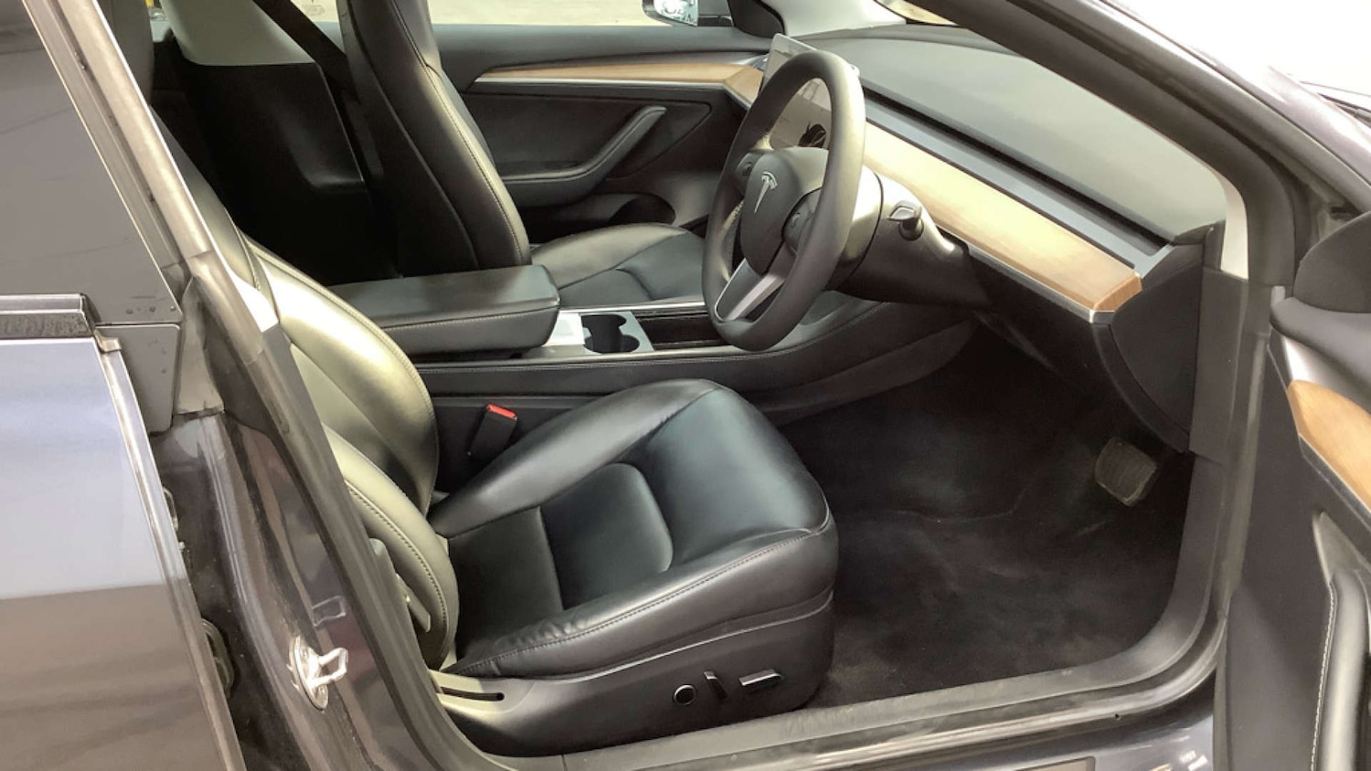 Used Tesla Model 3 2022 for sale - 78183436: Photo 9