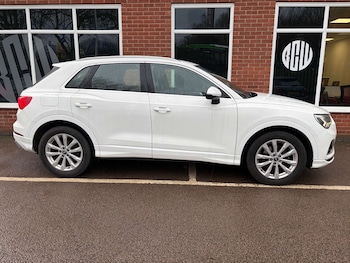 Used Audi Q3 2019 for sale - 77536233: Photo