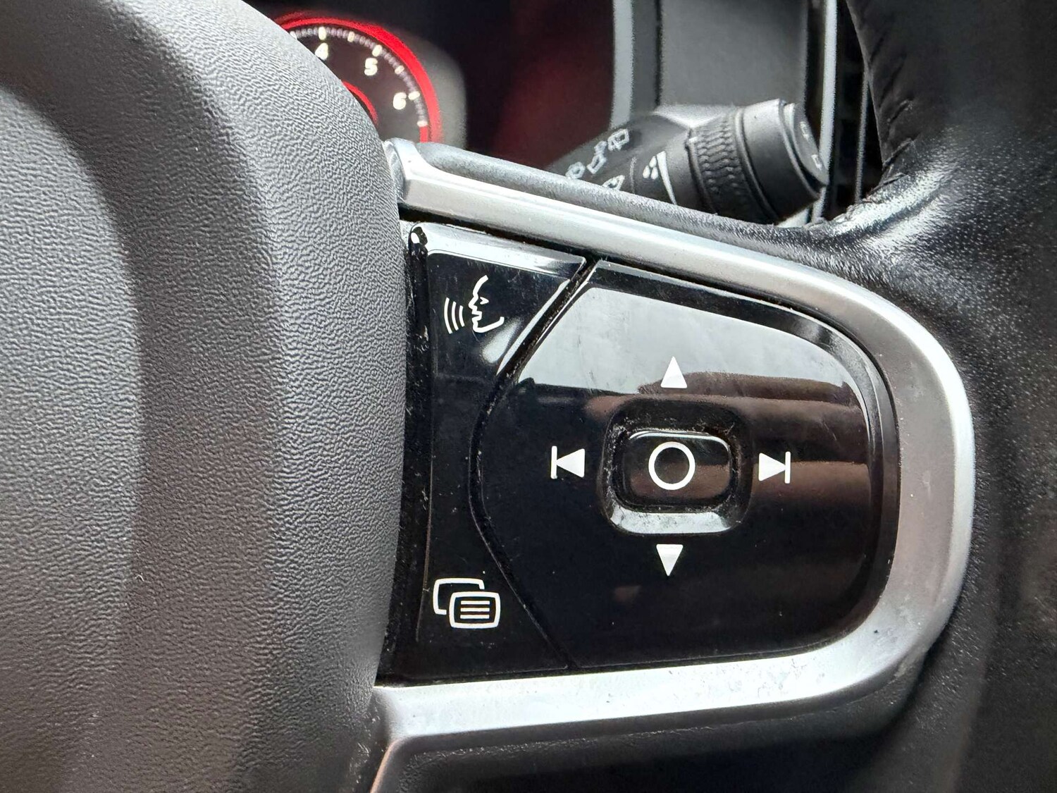 Used Volvo V90 2019 for sale - 77536224: Photo 16