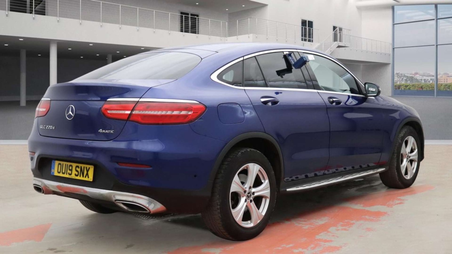 Used Mercedes-Benz GLC 2019 for sale - 77289454: Photo 4