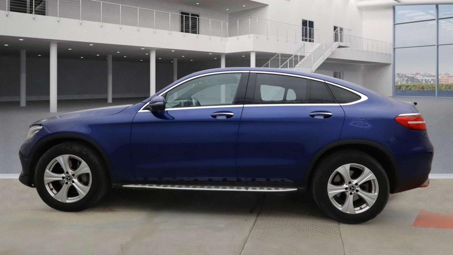 Used Mercedes-Benz GLC 2019 for sale - 77289454: Photo 6