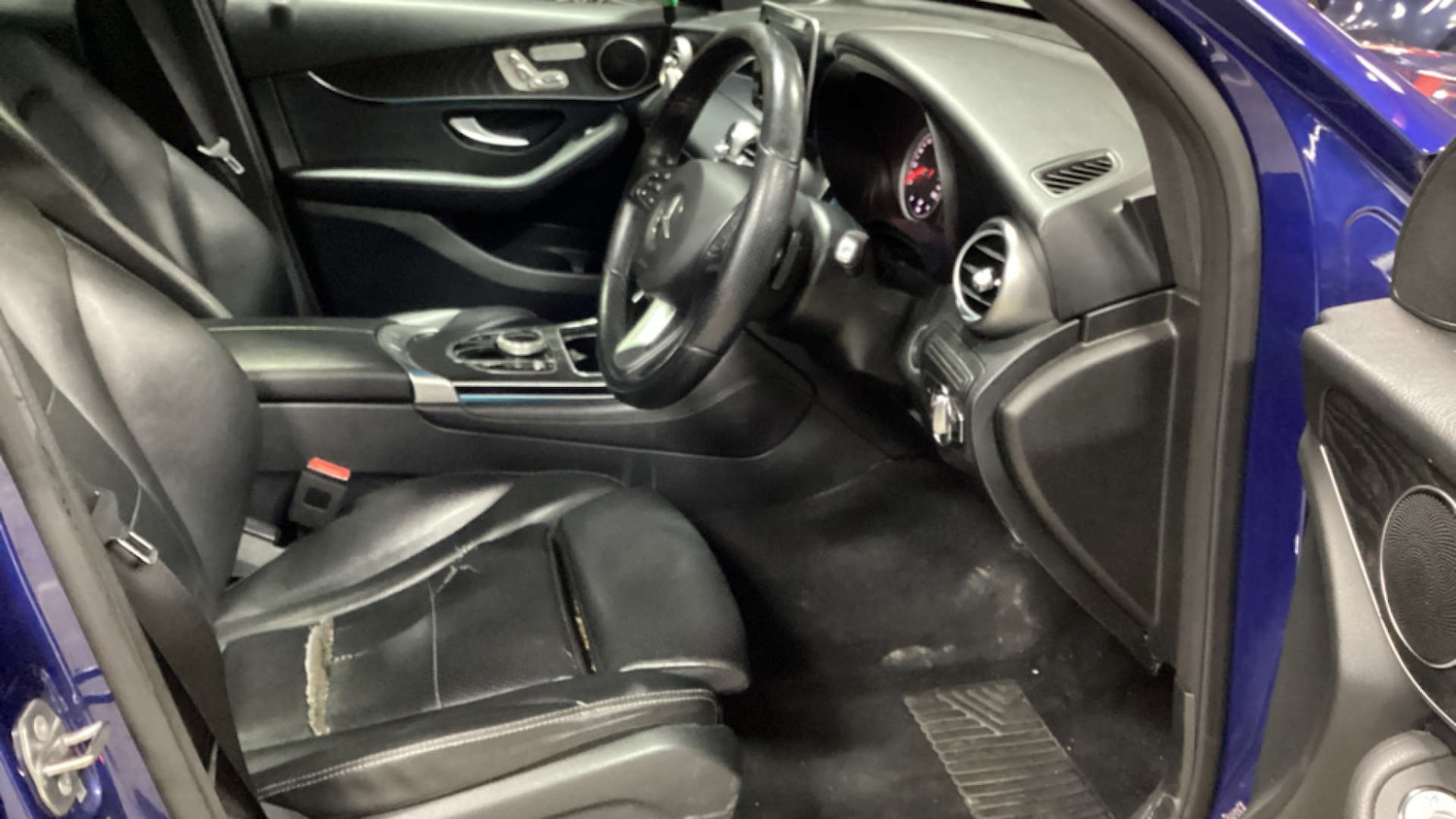 Used Mercedes-Benz GLC 2019 for sale - 77289454: Photo 9