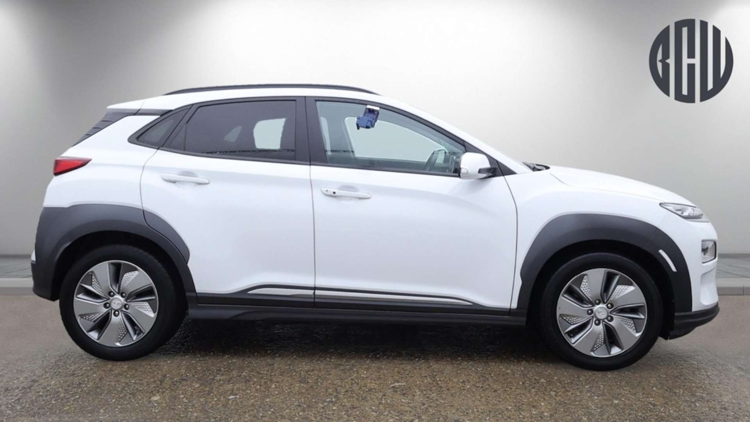 Used Hyundai KONA 2020 for sale - 76611768: Photo 5