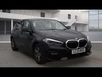 2021 - 1.5 116D SE 5dr