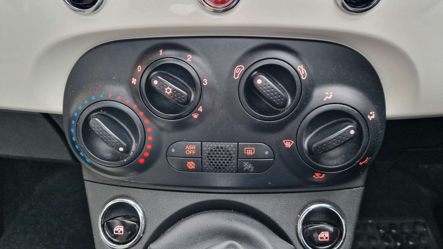 Used Fiat 500 2022 for sale - 75516382: Photo 32