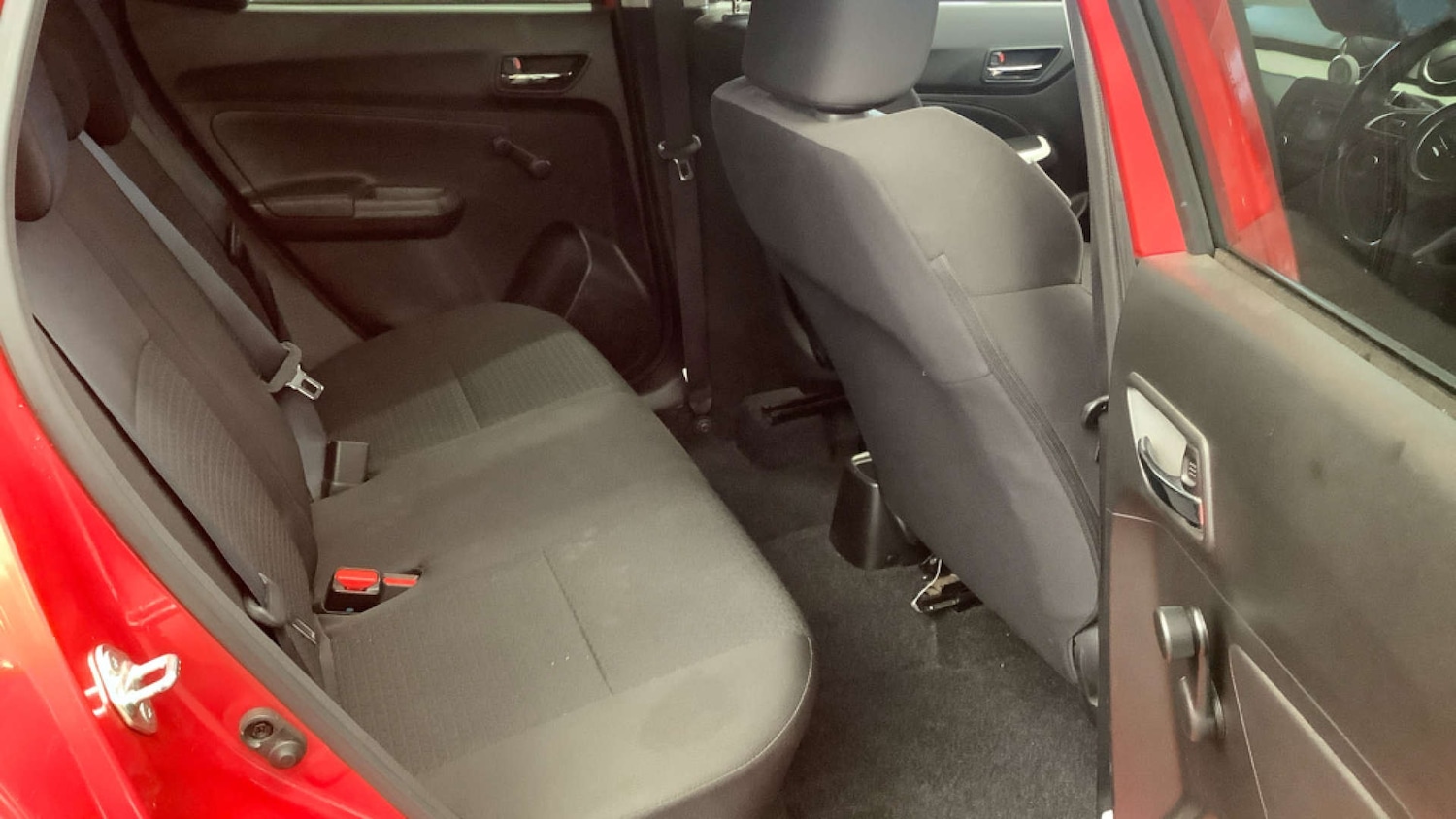 Used Suzuki Swift 2020 for sale - 78112441: Photo 10