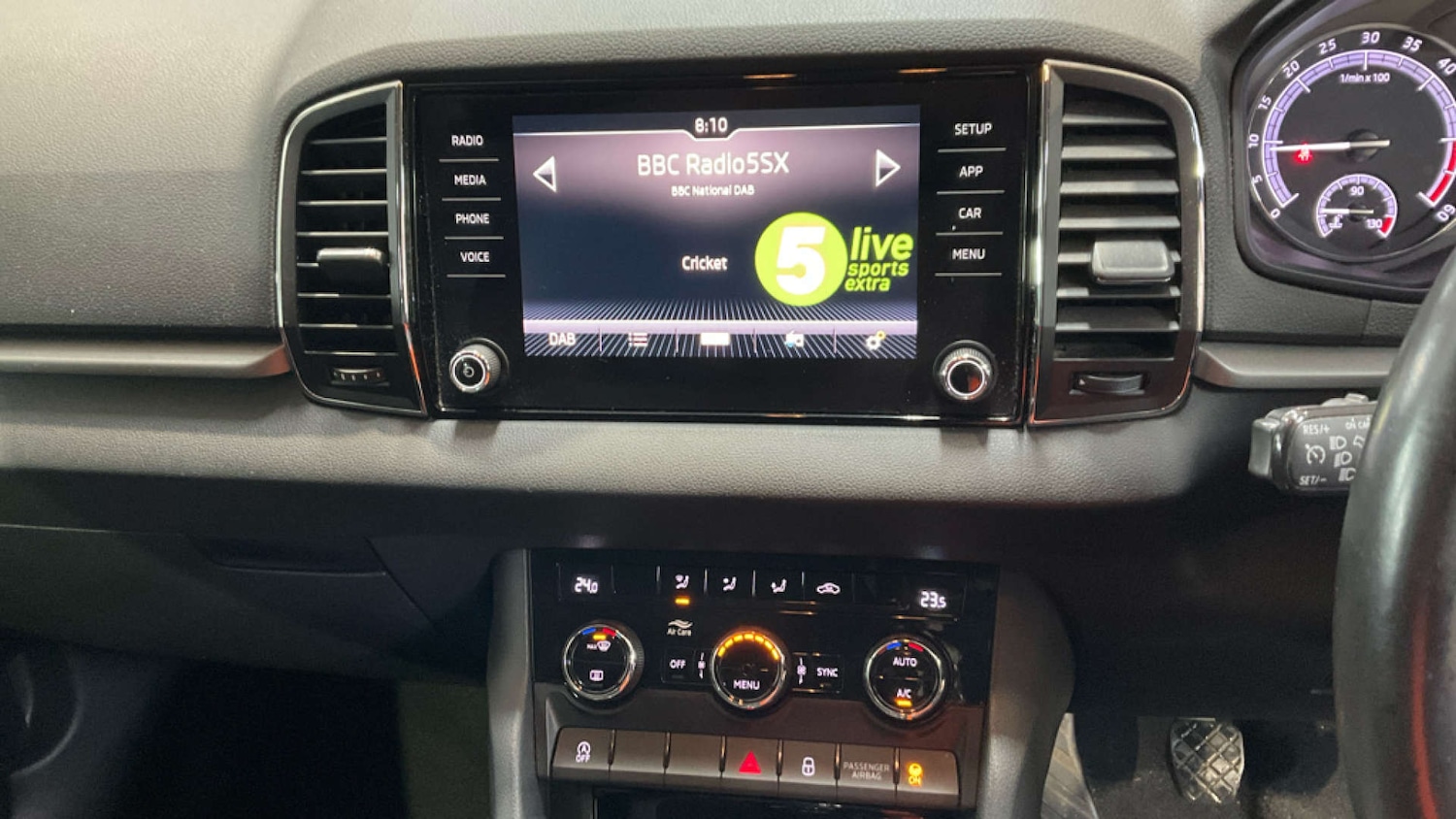 Used Skoda Karoq 2018 for sale - 77026748: Photo 11