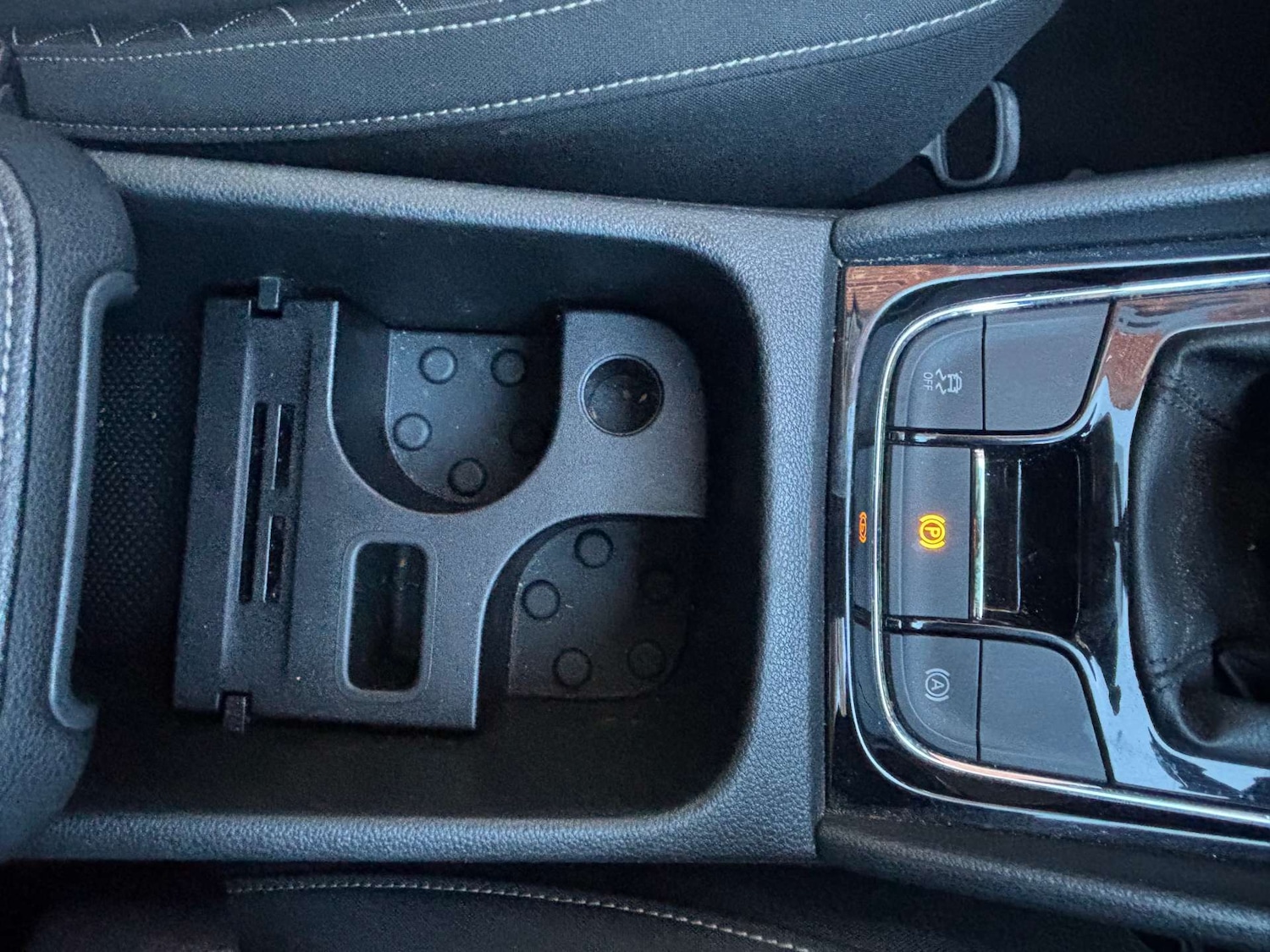 Used Skoda Karoq 2018 for sale - 77026748: Photo 29