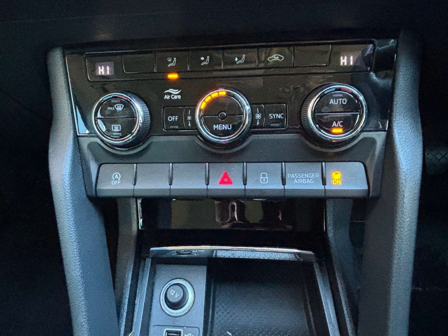 Used Skoda Karoq 2018 for sale - 77026748: Photo 31