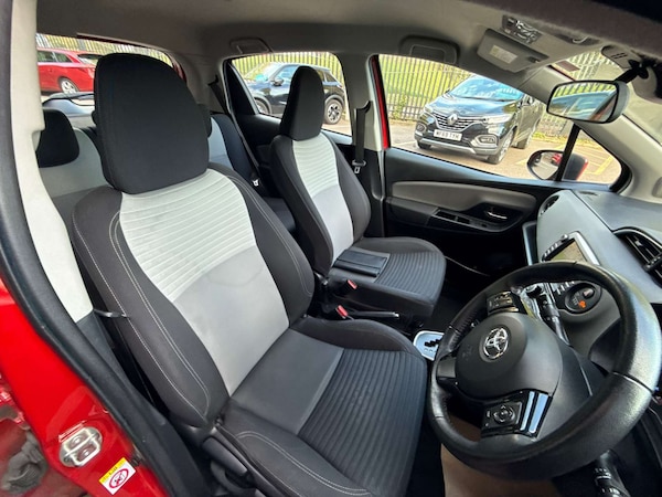 Used Toyota Yaris 2019 for sale - 76277765: Photo 18