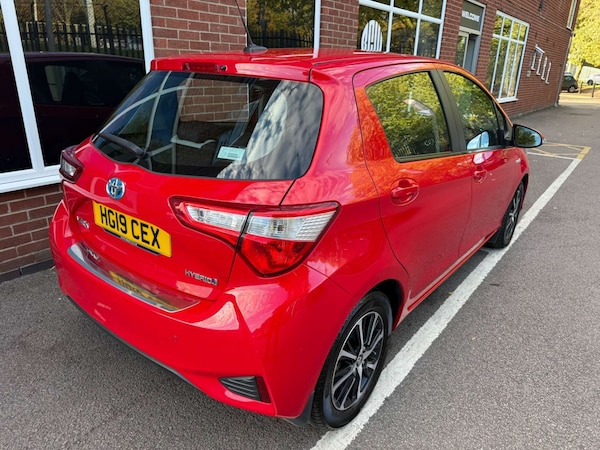 Used Toyota Yaris 2019 for sale - 76277765: Photo 4