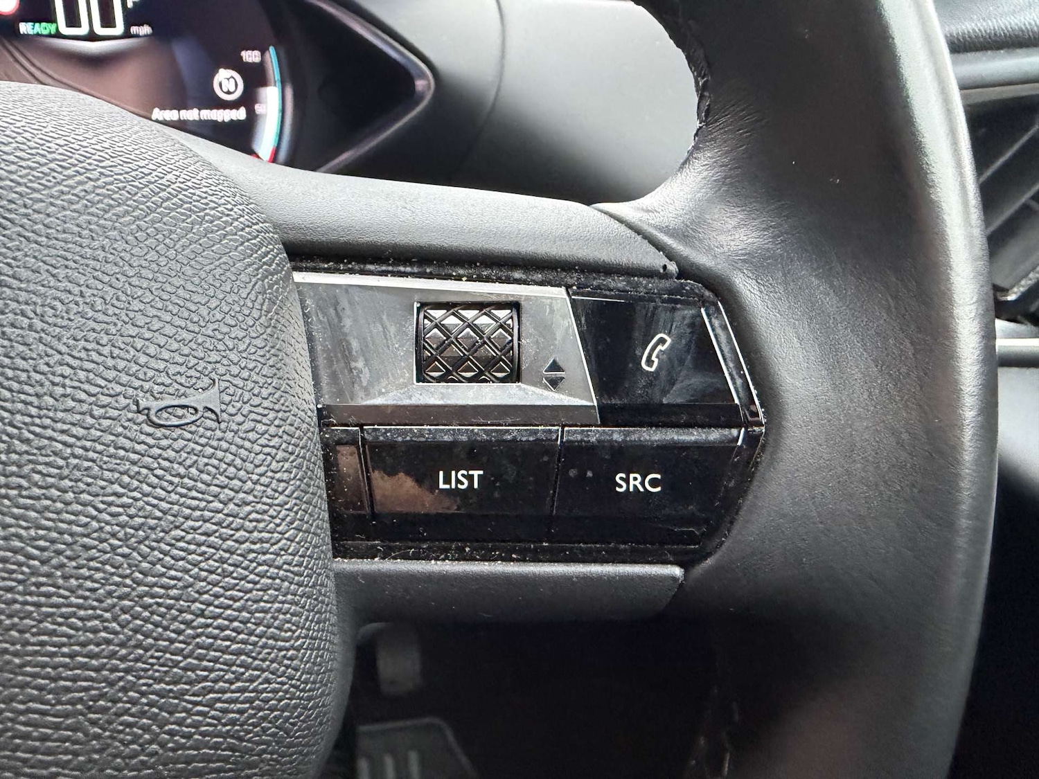 Used DS Automobiles DS 3 Crossback 2021 for sale - 76762542: Photo 21