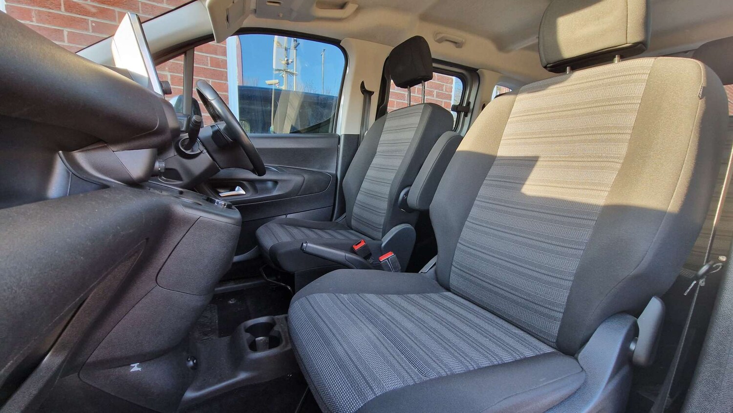 Used Vauxhall Combo Life 2020 for sale - 76911456: Photo 24