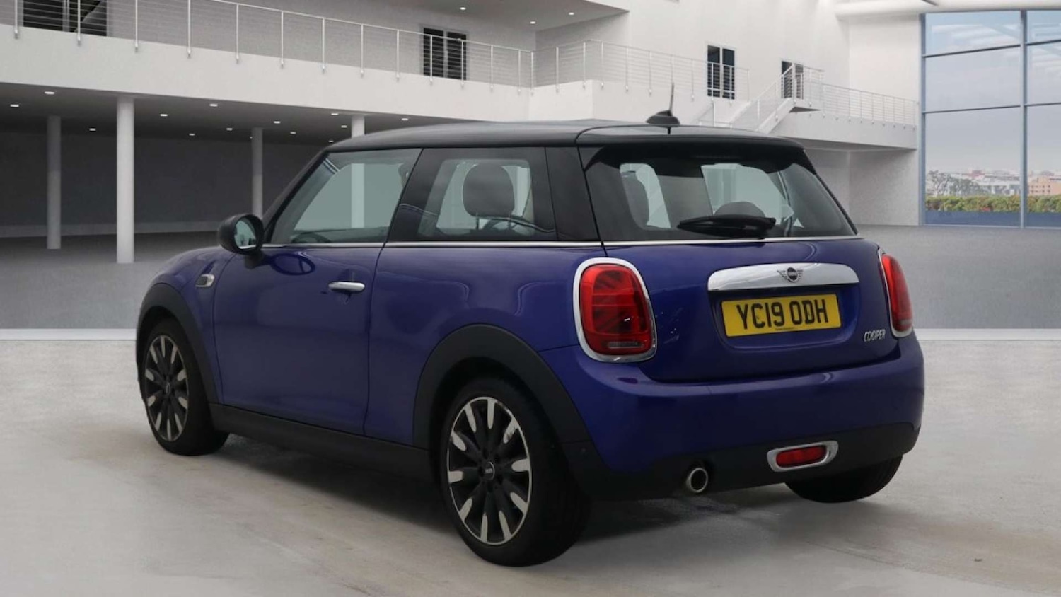 Used MINI Hatch 2019 for sale - 77656603: Photo 3