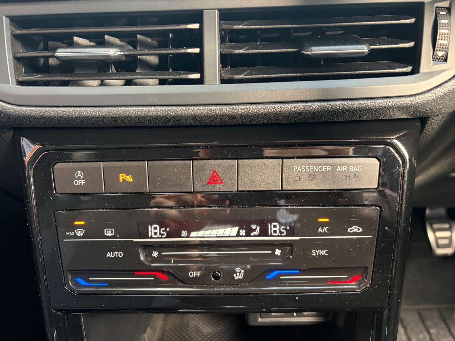 Used Volkswagen T-Cross 2022 for sale - 77584839: Photo 27