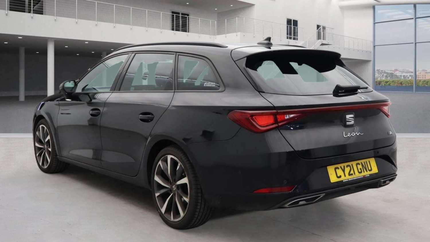 Used SEAT Leon 2021 for sale - 77140912: Photo 3