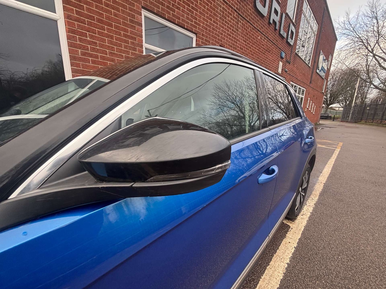 Used Volkswagen T-Roc 2020 for sale - 77170340: Photo 11