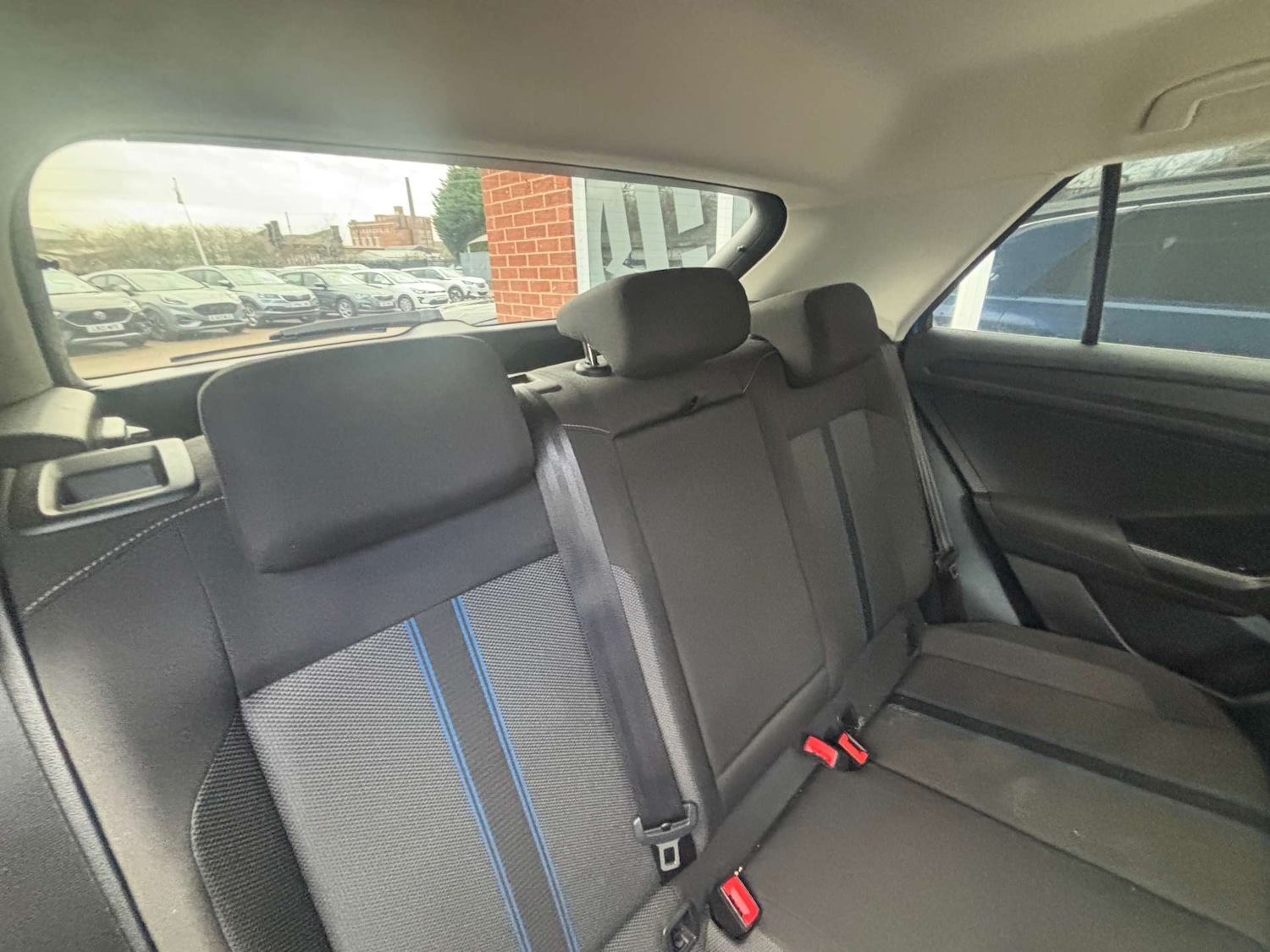 Used Volkswagen T-Roc 2020 for sale - 77170340: Photo 14