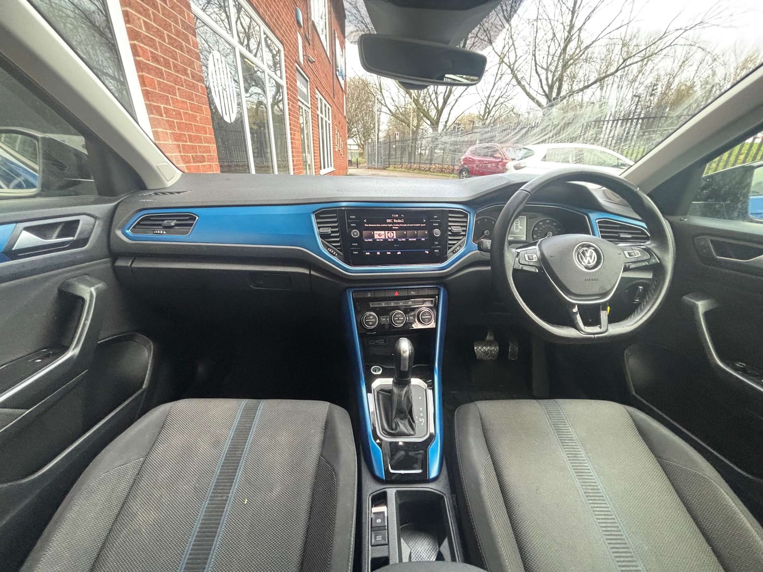 Used Volkswagen T-Roc 2020 for sale - 77170340: Photo 32