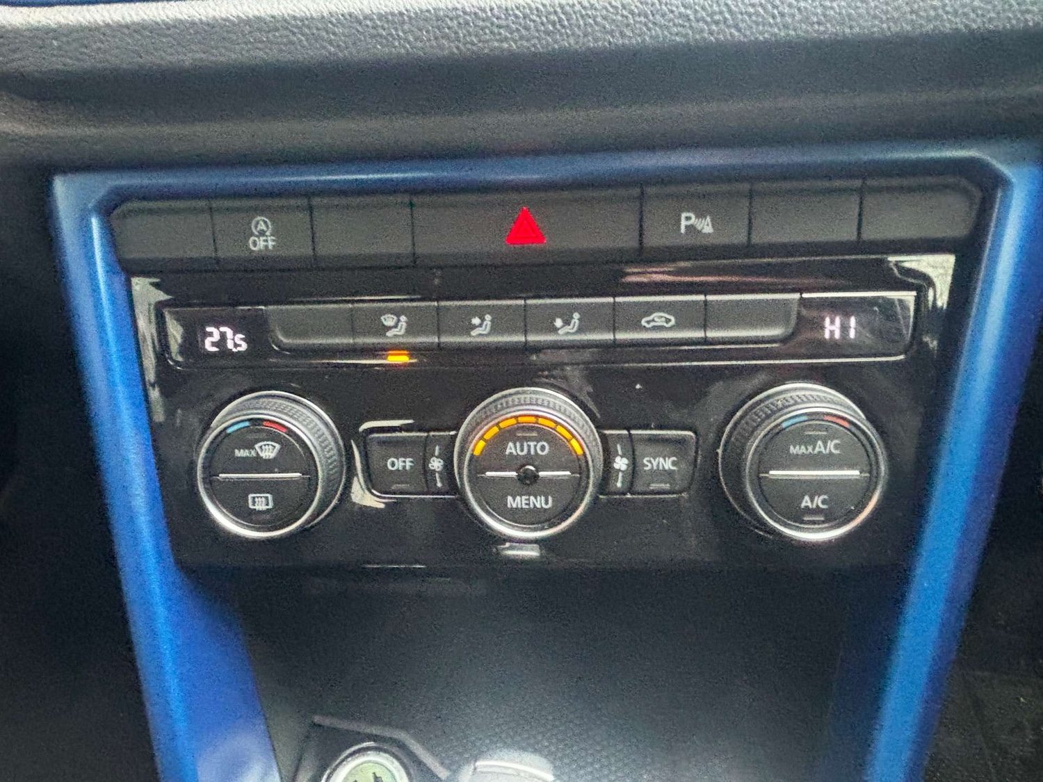 Used Volkswagen T-Roc 2020 for sale - 77170340: Photo 34