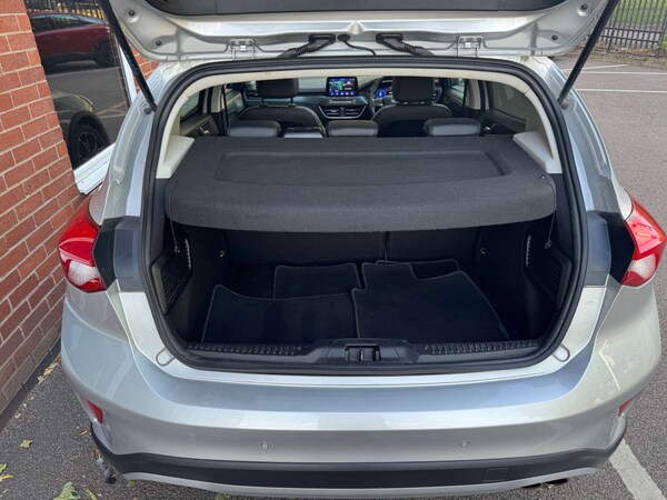 Used Ford Focus 2020 for sale - 74928445: Photo 13