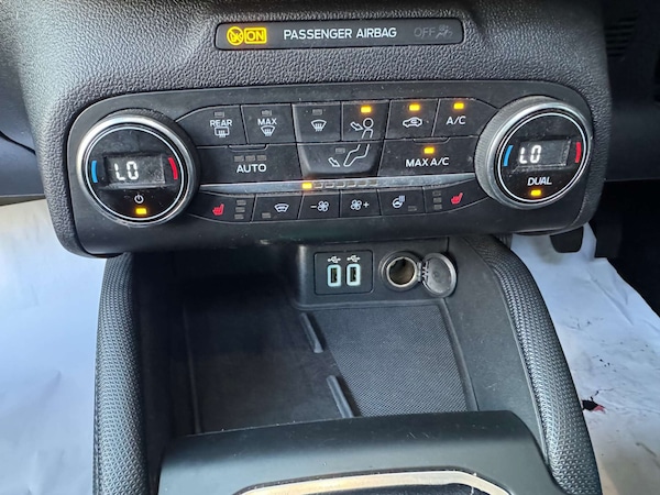 Used Ford Focus 2020 for sale - 74928445: Photo 27