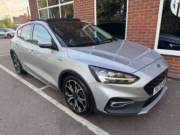 Used Ford Focus 2020 for sale - 74928445: Photo 5