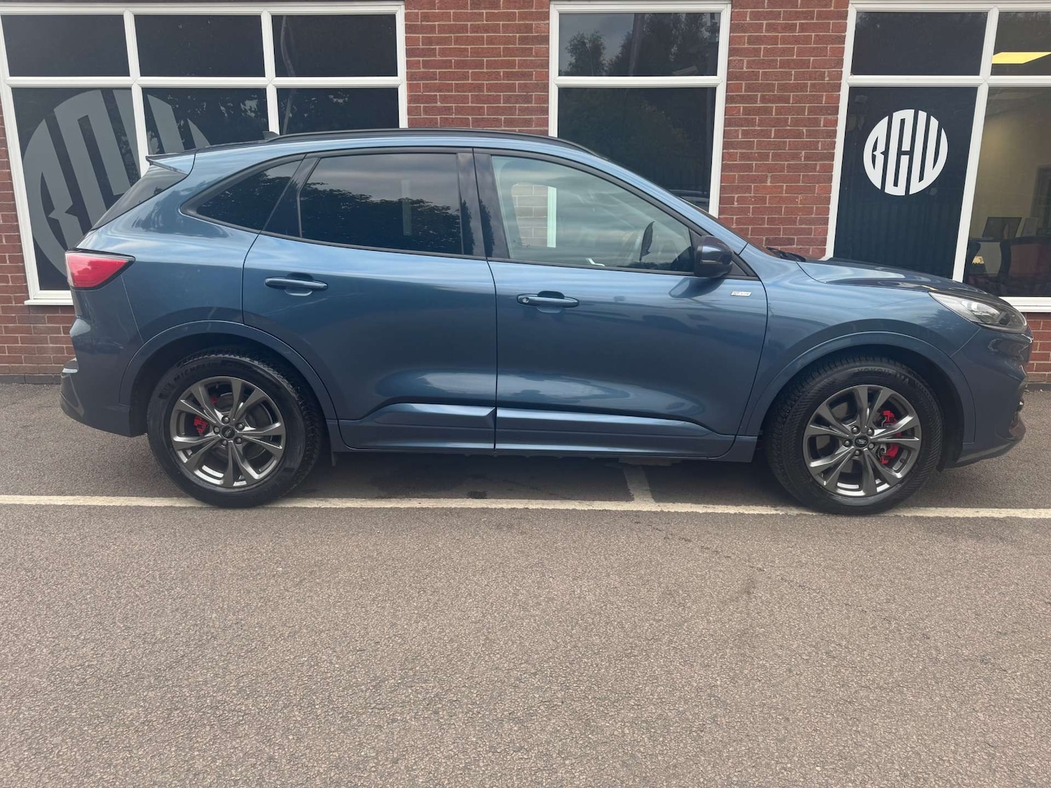 Used Ford Kuga 2021 for sale - 76601246: Photo 2