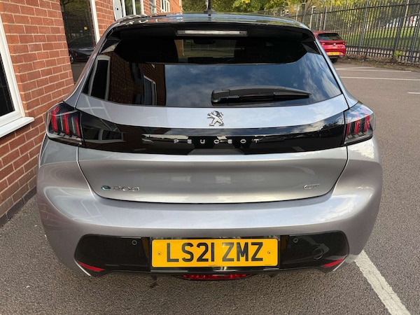 Used Peugeot 208 2021 for sale - 76197229: Photo 7