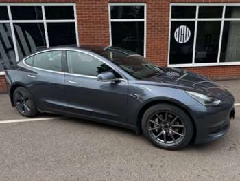 2020 - Model 3 Long Range AWD 4WD 4dr