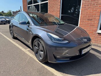 Used Tesla Model 3 2020 for sale - 75398039: Photo