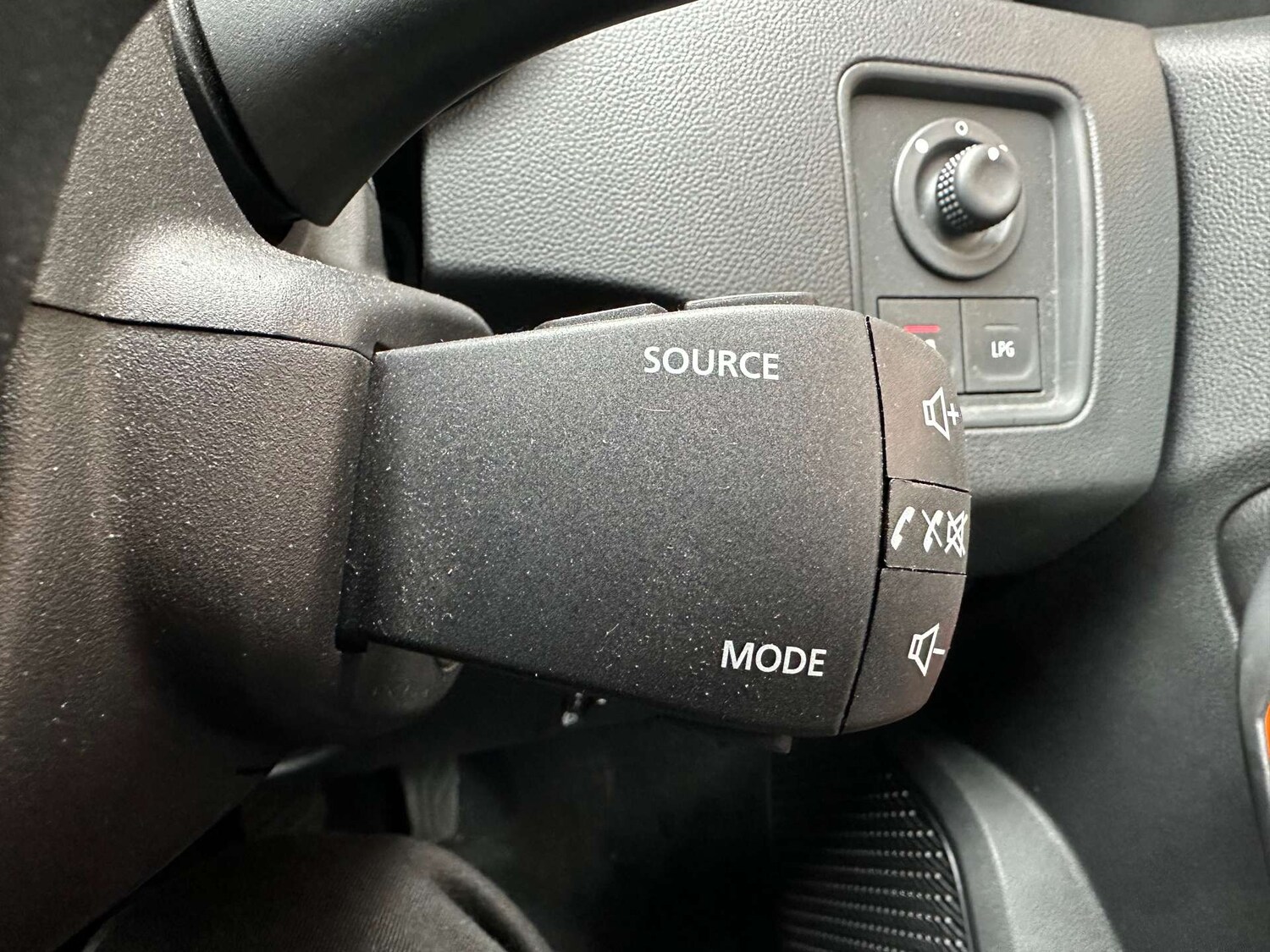 Used Dacia Duster 2023 for sale - 77504100: Photo 25