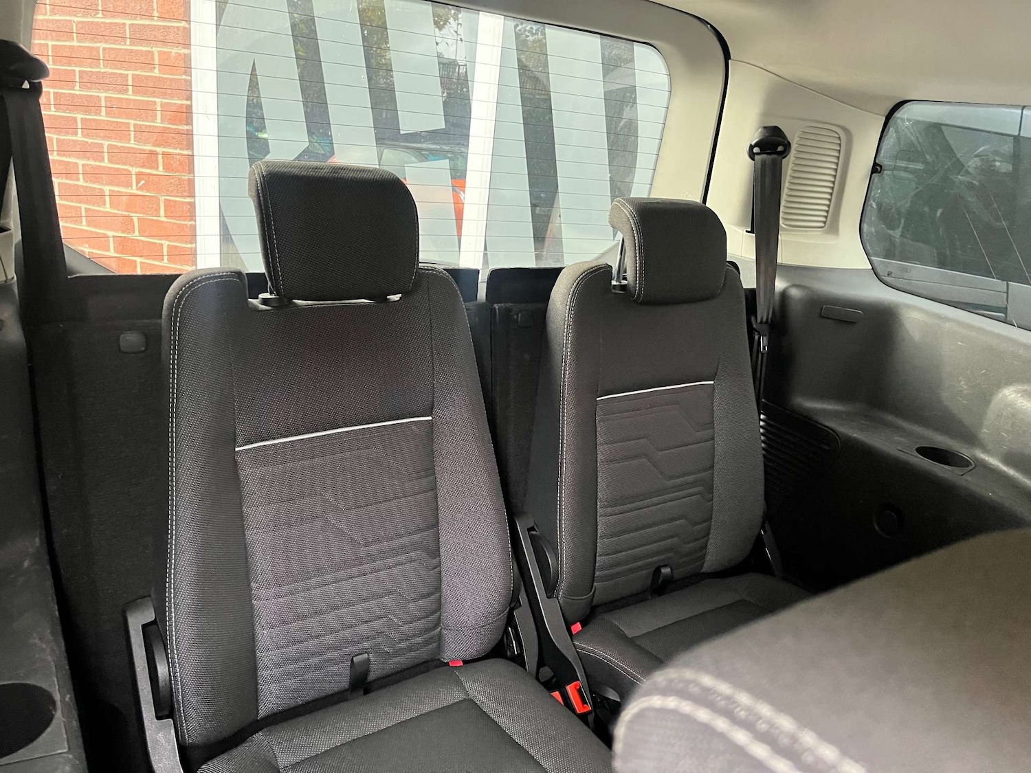 Used Ford Grand Tourneo Connect 2016 for sale - 76429360: Photo 14