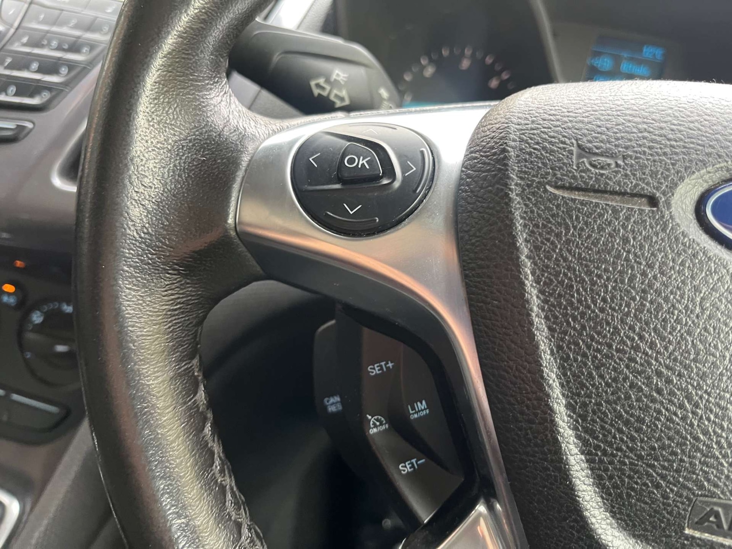 Used Ford Grand Tourneo Connect 2016 for sale - 76429360: Photo 21