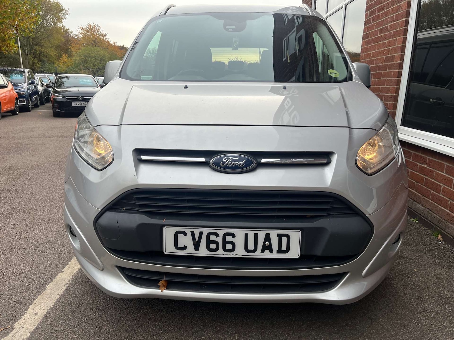 Used Ford Grand Tourneo Connect 2016 for sale - 76429360: Photo 7