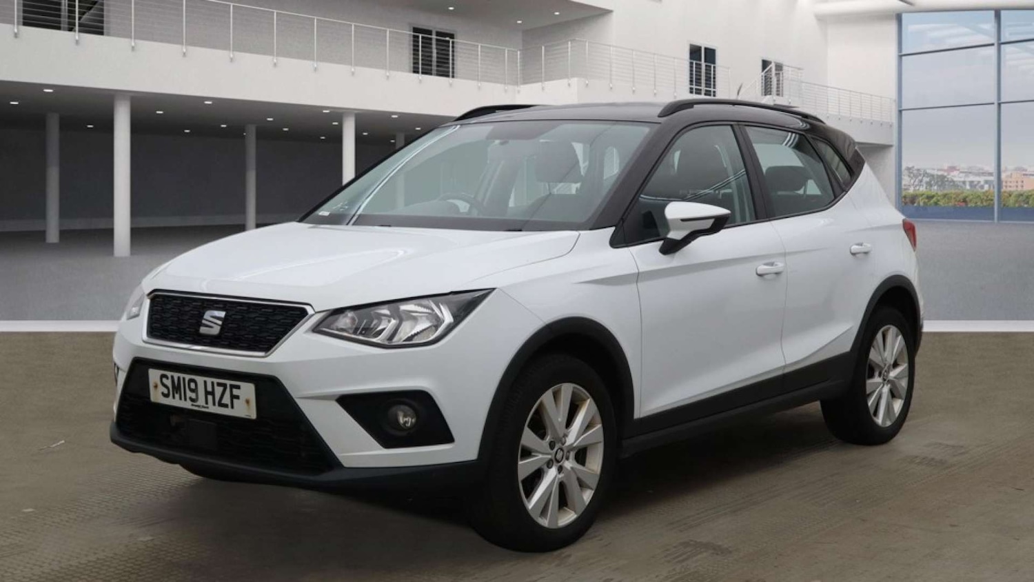 Used SEAT Arona 2019 for sale - 77088719: Photo 2